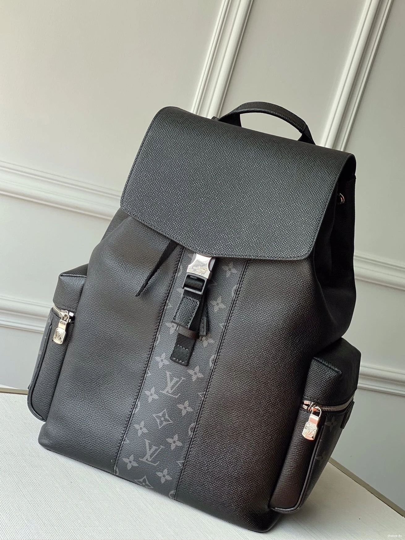 OUTDOOR BACKPACK VUITTON LOUIS 0815